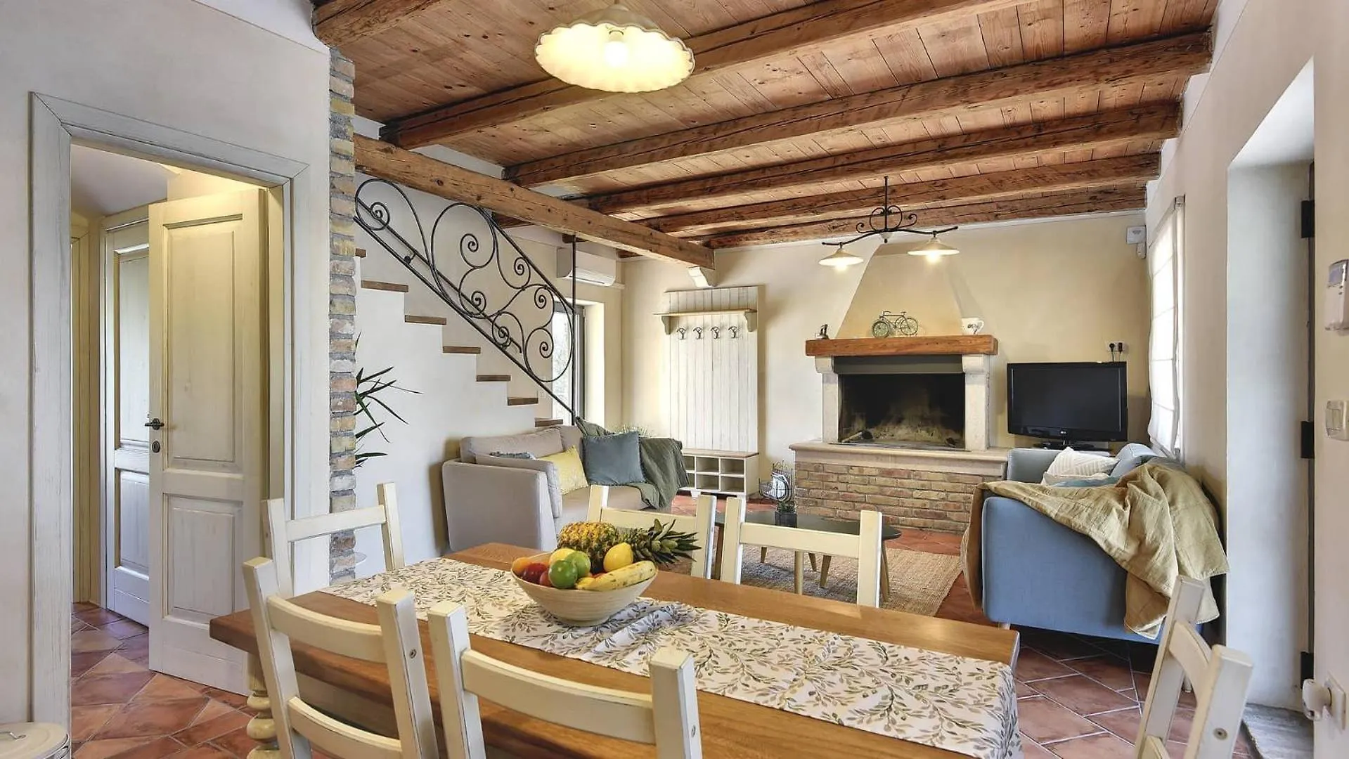Gorgeous Villa Runka With Private Pool And Wellness Near Pula By Wiibuk Muntić